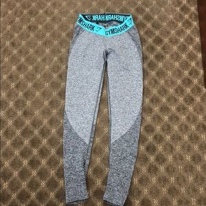Women’s gym shark leggings